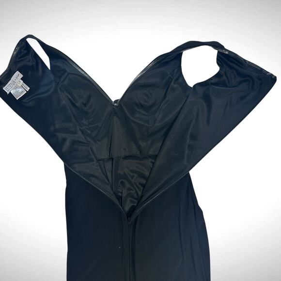 Mac Duggal‎ Ieena Women's 8 Ruched Sleeveless Mermaid Cut Ball Gown Black Formal - Picture 8 of 10